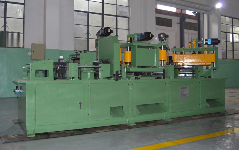 CTL CNC, Linea corte transversal con equipos CNC para corte en ANGULO, y PUNZONADO